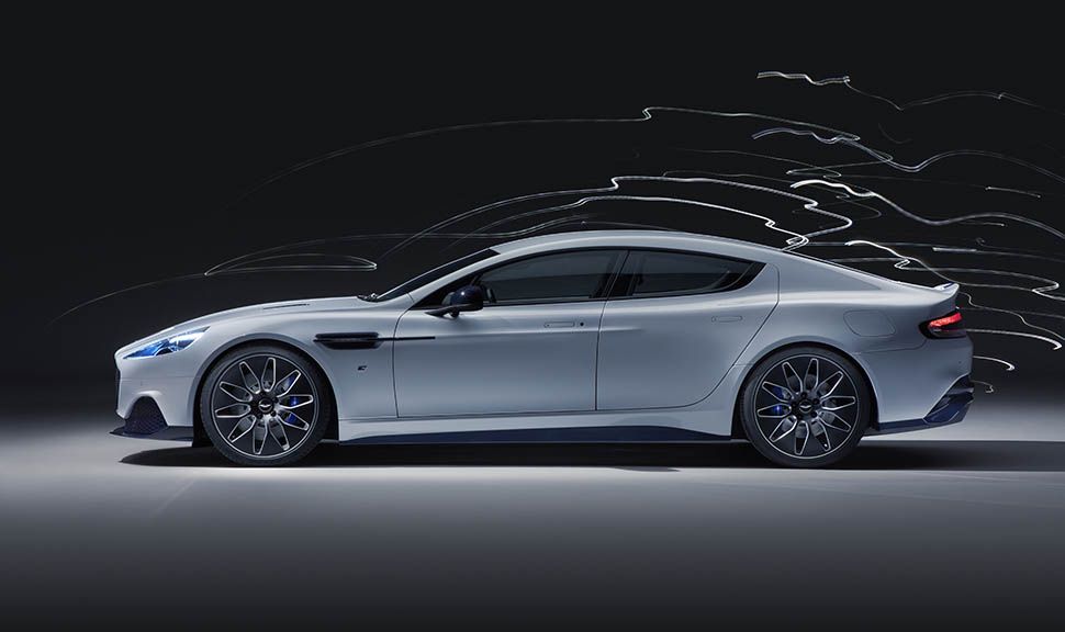 Aston Martin Rapide E linke Seitenansicht